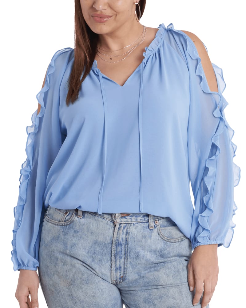 Front of a model wearing a size 0X Kendall Cold Shoulder Blouse in OASIS BLUE-464 by 1.State. | dia_product_style_image_id:262041